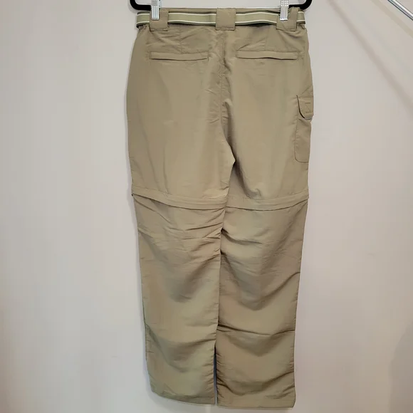 L.L. Bean Men's Sunsmart Tan Cargo Pants - Picture 4 of 6